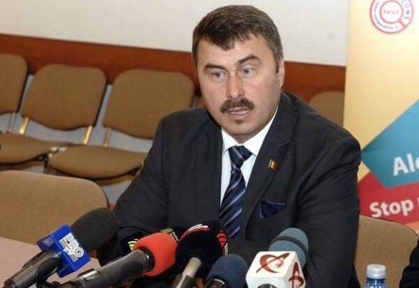 Daniel Botănoiu: "Avem nevoie de măsuri pentru menţinerea investiţiilor şi a procesării în zonele rurale"