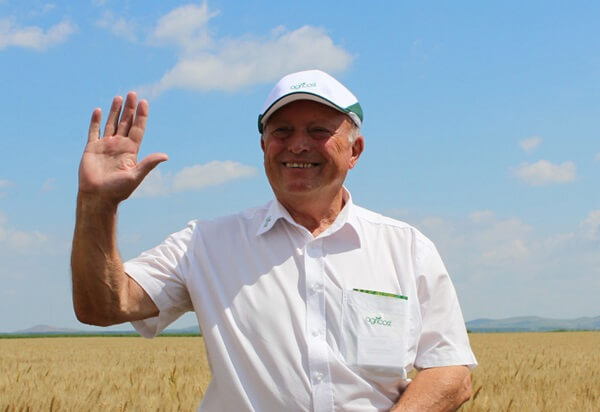 Lucian Buzdugan, directorul Agricost: "Programul nostru este de a înfiinţa în Insula Mare a Brăilei 12.500 de hectare cu lucernă"