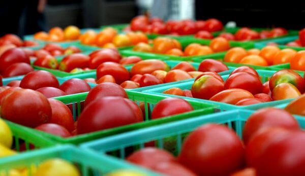 Tomatele româneşti, prezente în pieţele agroalimentare din toată ţara