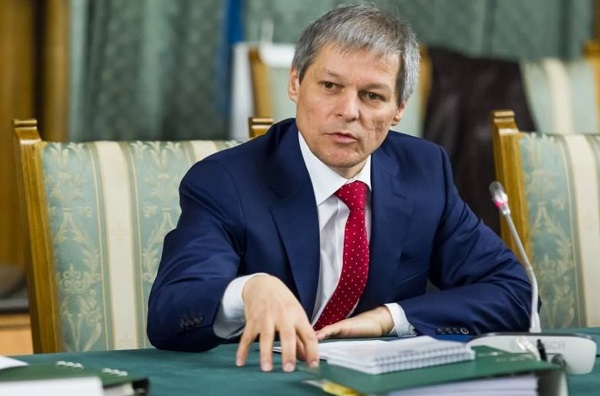 Dacian Cioloş: "Voi susţine plafonarea subvenţiilor acordate la hectar, dar banii să rămână în ferma respectivă"