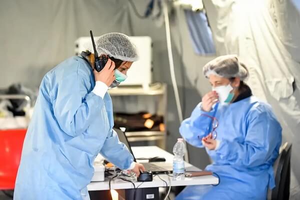 PANDEMIA DE CORONAVIRUS | Descoperirile făcute de medicii chinezi după 29 de autopsii