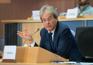 Comisarul Paolo Gentiloni: "Prognoza de creștere a economiei europene cu 4% nu mai este realistă"